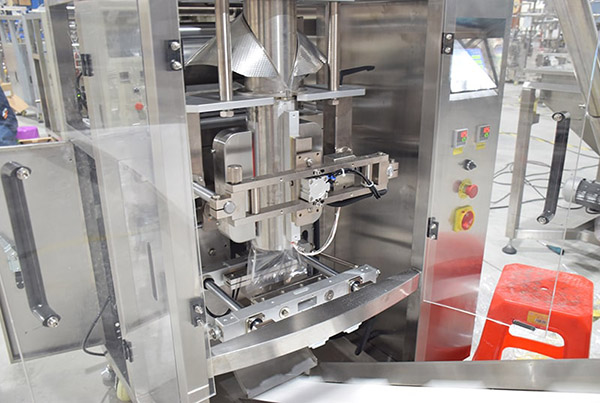 milk powder pouch packing machine