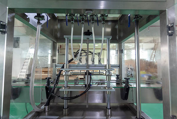 bottle filling machine automatic