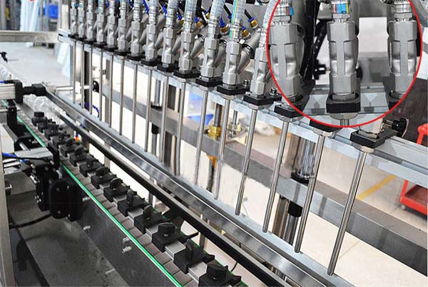 china volumetric automatic liquid filling machine