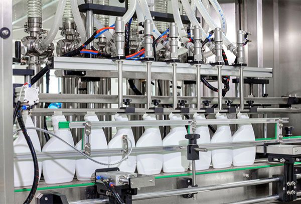 auto bottle filling capping and labeling machine