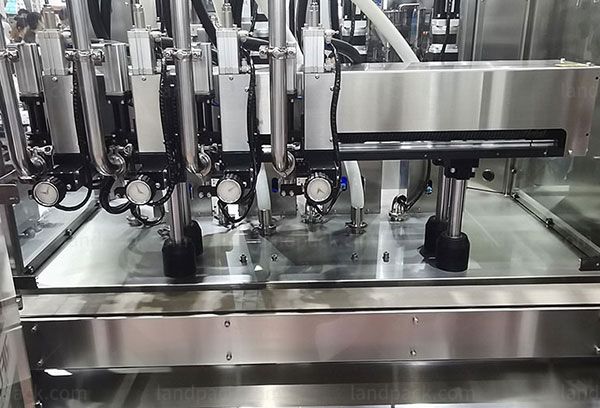 detergent liquid filling machine