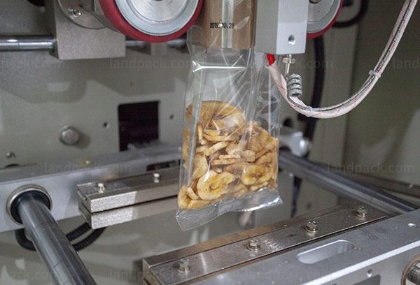 popcorn bagging machine