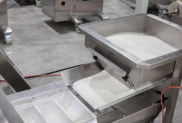 salt pouch packing machine