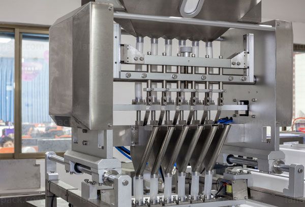 desiccant packaging machine