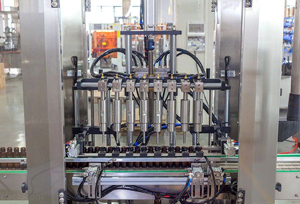 alcohol bottling machine