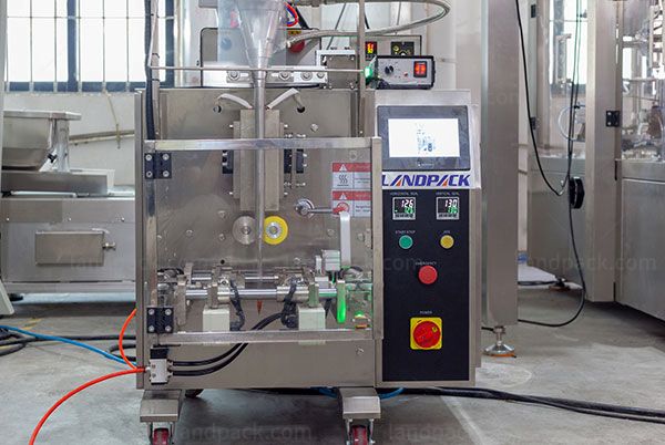 liquid filling machine