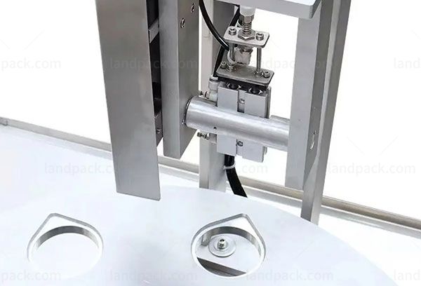 coffee capsule filling and sealing machine