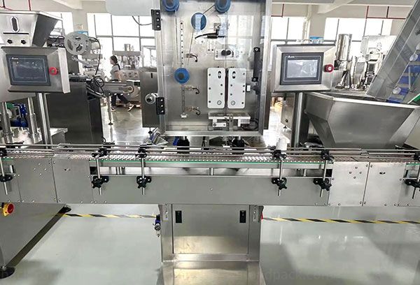 pharmaceutical packaging machine