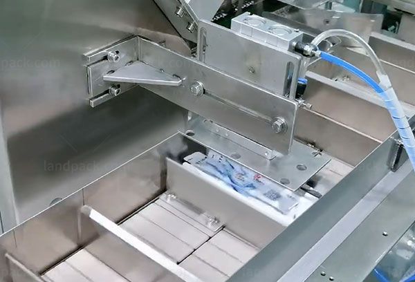 liquid sachet packing machine