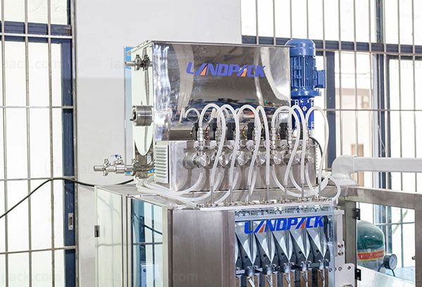 automatic liquid packaging machine