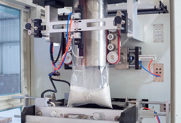 detergent powder packaging machine