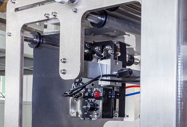 powder pouch packing machine
