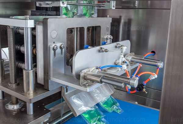 juice filling machine