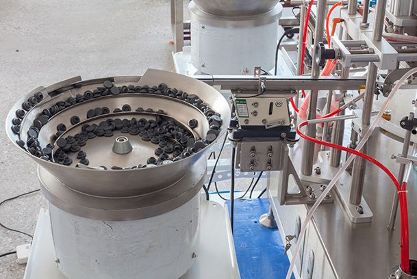 liquid vial filling machine
