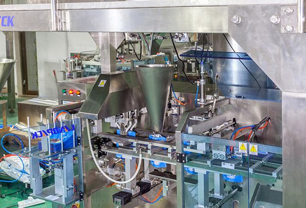 gummy bear packaging machine