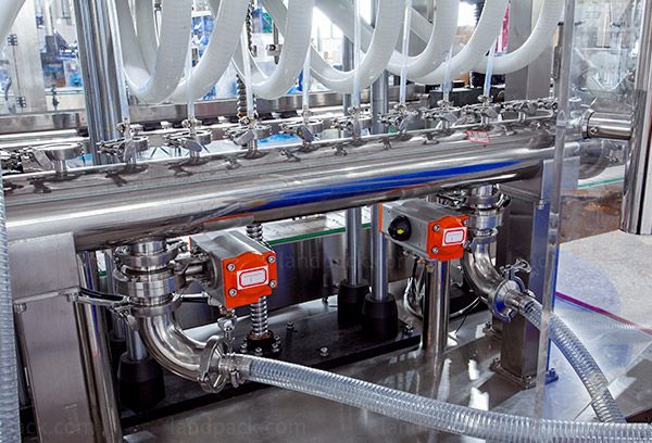 liquor bottling machine