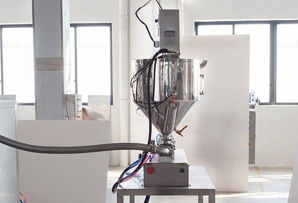 achar packing machine