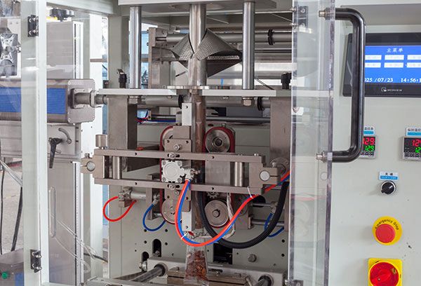 peanut packaging machine