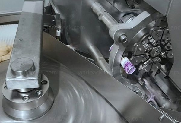 ice cream candy packing machine 