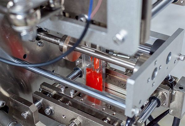 vffs packaging machine