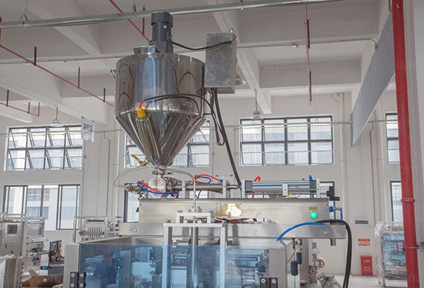 liquid pouch packing machine