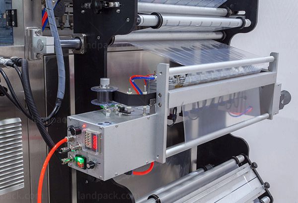liquid pouch packing machine