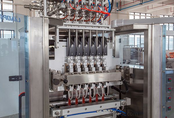sauce pouch packing machine