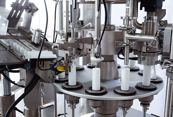 tube filling and sealing machine