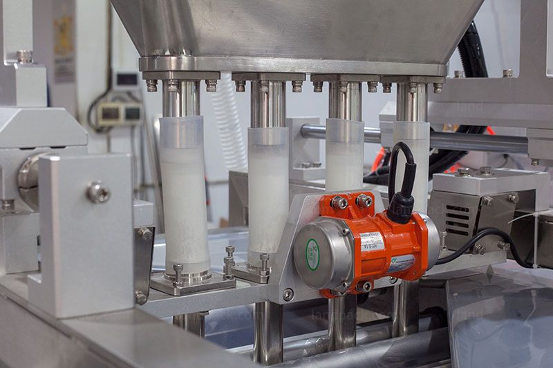 Automatic Flour Sachet Packaging Machine Automatic Flour Sachet Packaging Machine